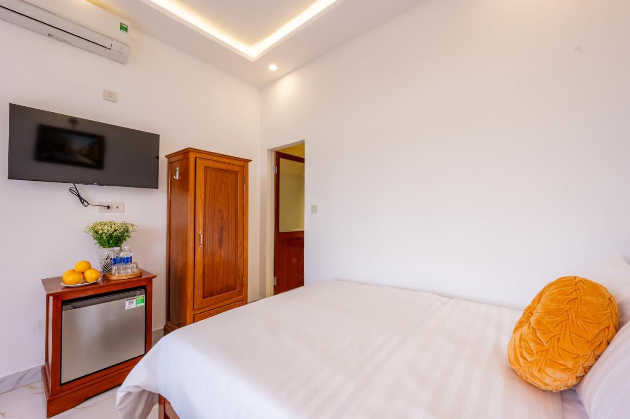 Golden Sun Hotel Хойан Экстерьер фото